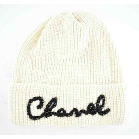Chanel 21A Ivory Cashmere Black Pearl White CC Script Logo Beanie Winter Hat - Picture 1 of 9